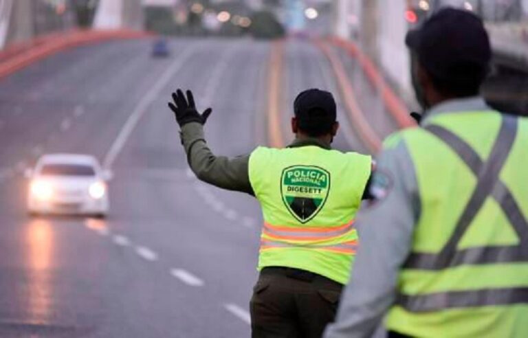 Gobierno mantiene toque de queda hasta el 30 de junio