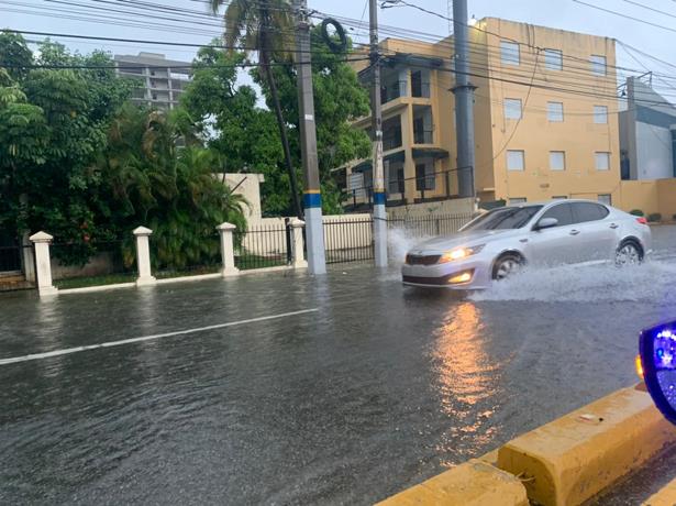 Se esperan fuertes aguaceros por Grace