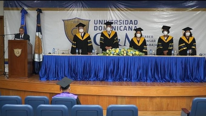 Universidad Dominicana O&M gradúa 1694 nuevos profesionales en distintas áreas del saber