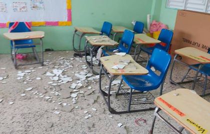 Cae techo de escuela a niña de 6 años