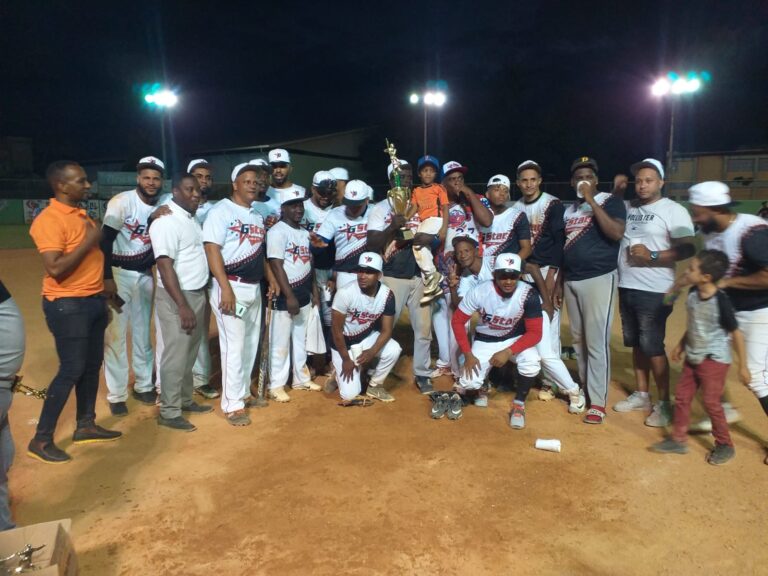 Equipo de Softball de la Calle 12 se corona campeón en el quinto Torneo Intercalles 2022