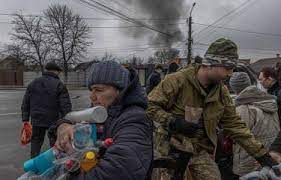 Ucrania y Rusia pactan un alto al fuego temporal para evacuar civiles