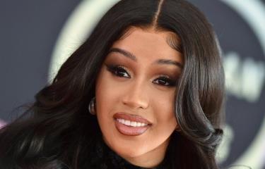 Cardi-B se declara culpable de delitos menores