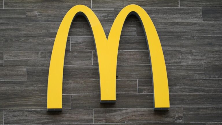 McDonald’s cierra oficinas en EEUU ante necesidad despido empleados