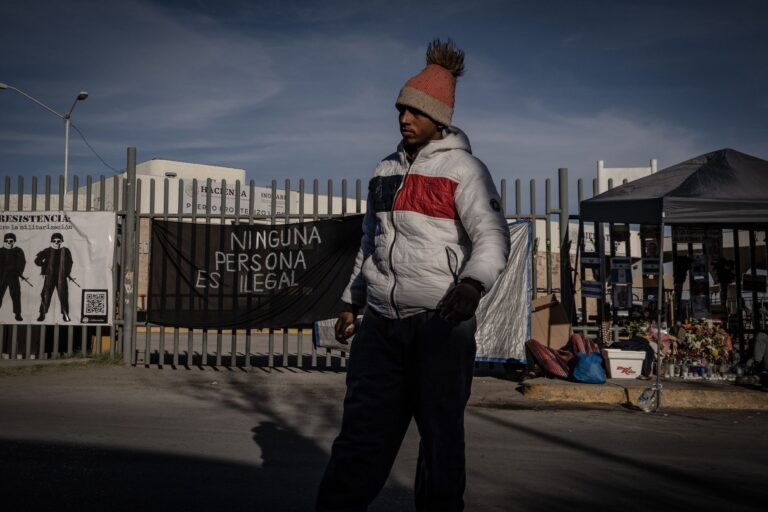 Qué ocurrió en el centro de detención del Instituto Nacional de Migración de Ciudad Juárez, donde fallecieron asfixiados y quemados 39 migrantes