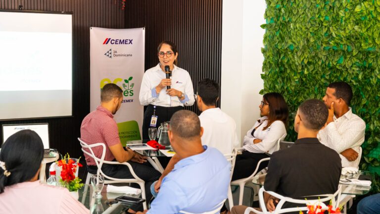 CEMEX Dominicana y JA Dominicana destacan formación de ECO-LIDERES en la 2da edición del programa de Impacto Social