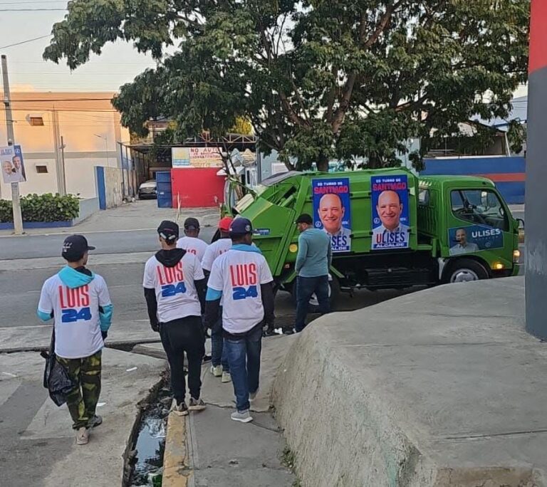 Equipo de Ulises Rodríguez realiza operativo de limpieza tras caravana del domingo