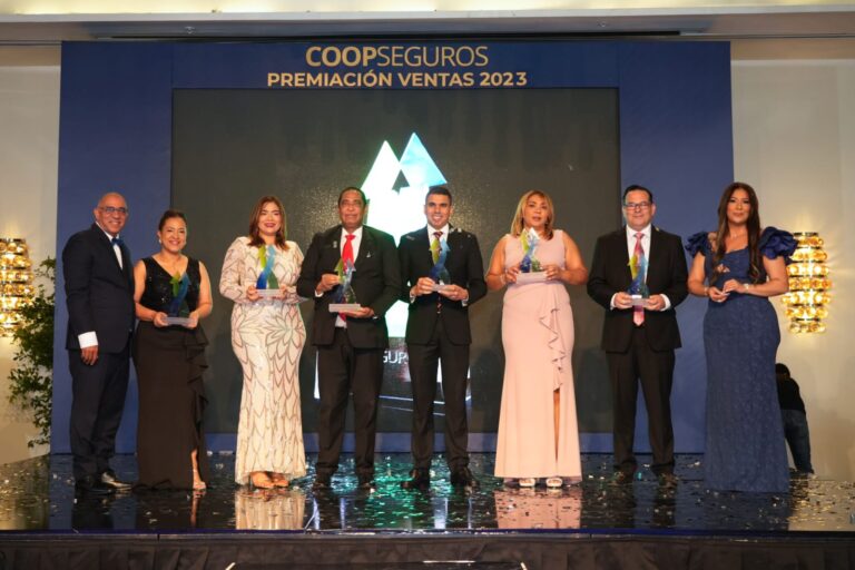 COOPSEGUROS celebra Gala de Premiación 2024