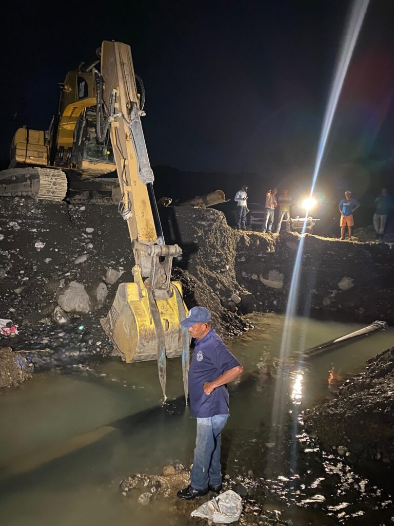 Inapa Ocoa corrige avería tras seis días de arduo trabajo y restablece servicio de agua potable