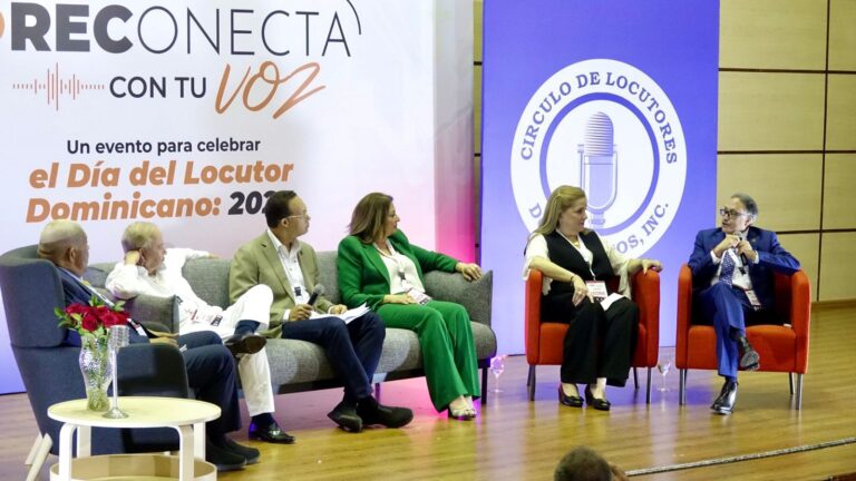 El Circulo de Locutores Dominicanos, de manera conjunta con Worldvoices, celebró por todo lo alto el evento RECONECTA CON TU VOZ