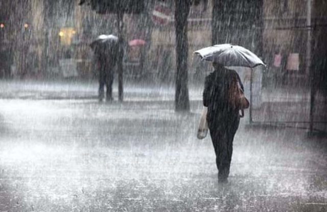 Continuarán las lluvias este martes por onda tropical y una vaguada